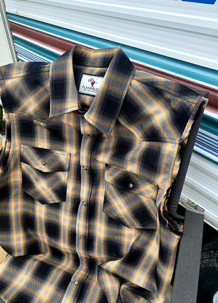 Men's Western Outdoor Plaid Sleeveless Top, Pearl Snap